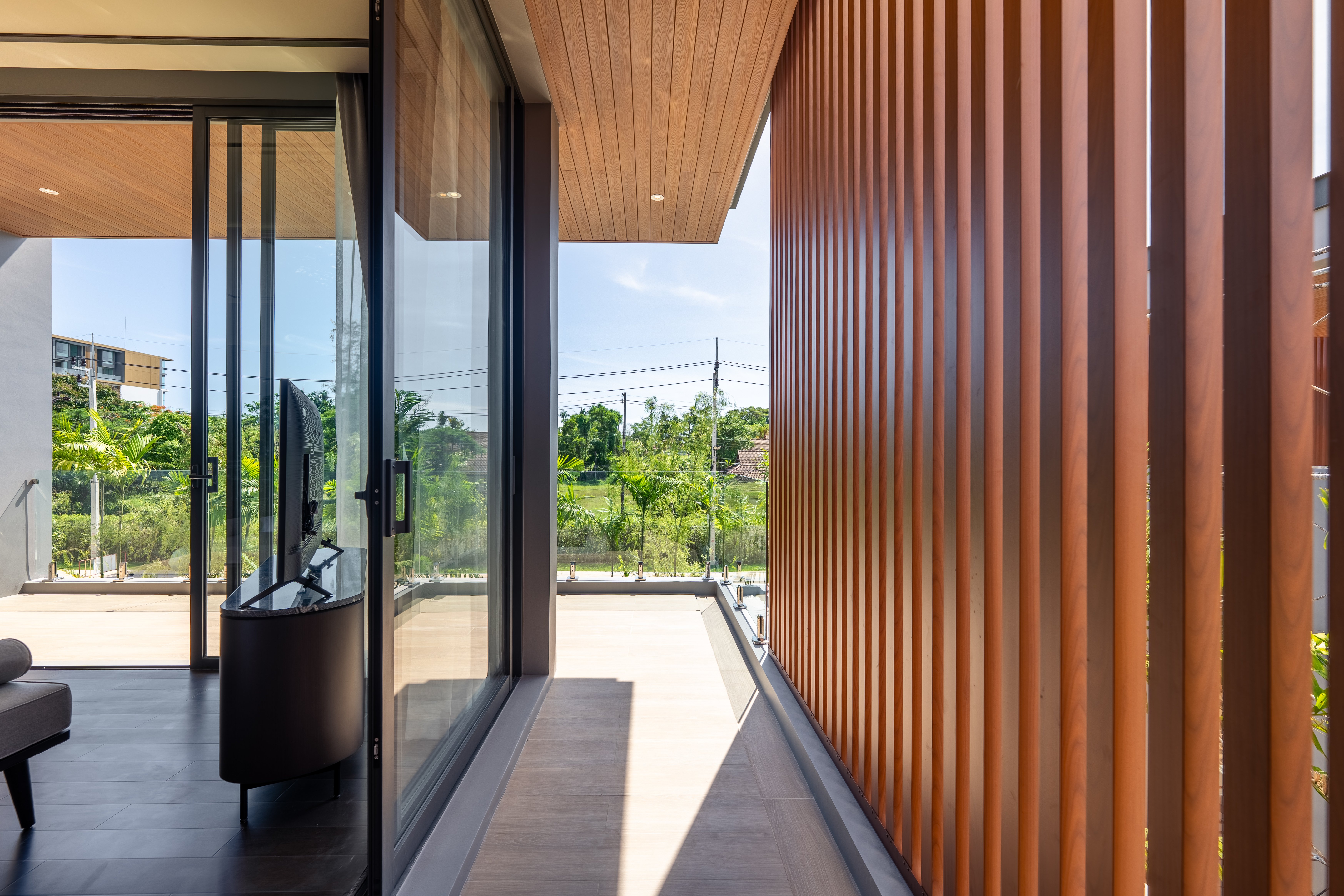 The Ozone Grand Residences 21